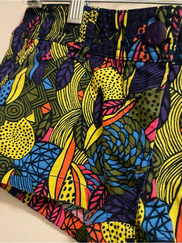 H&M Y2K Womens Juniors Psychedelic Shorts Size 6 Waist 29” Multicolor Feathers - Image 3