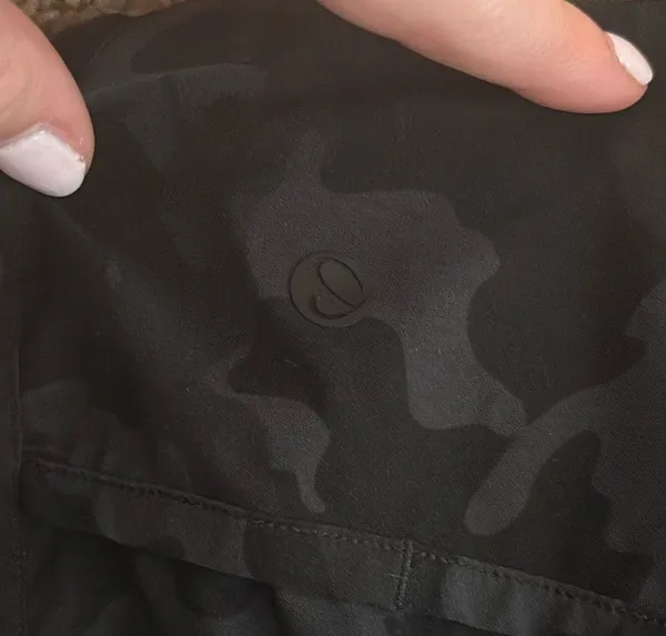 CRZ Yoga camo shorts - Image 3