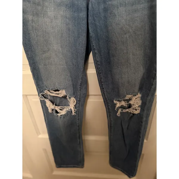 American Eagle Outfitters Womens Size 8 Jeans Ripped Medium Wash Comfort Stretch - Image 3