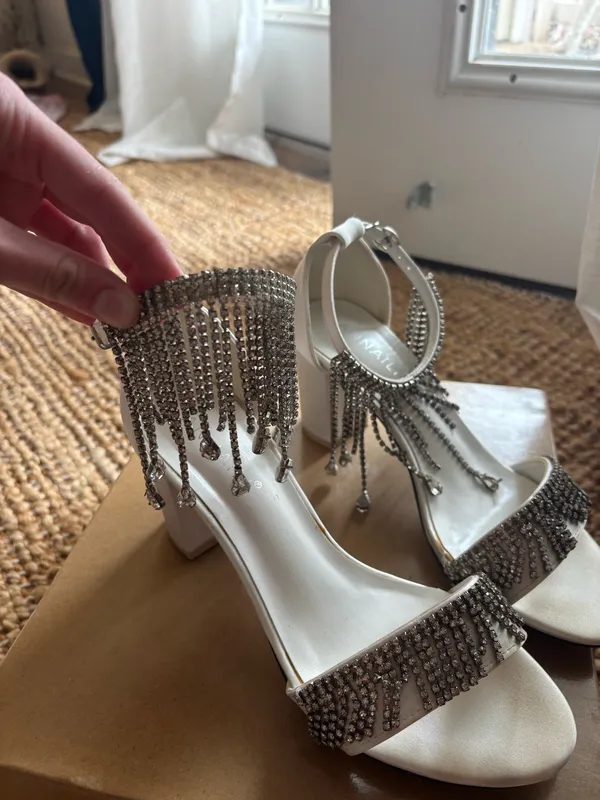 Rhinestone Heels White Size 7.5 - Image 3