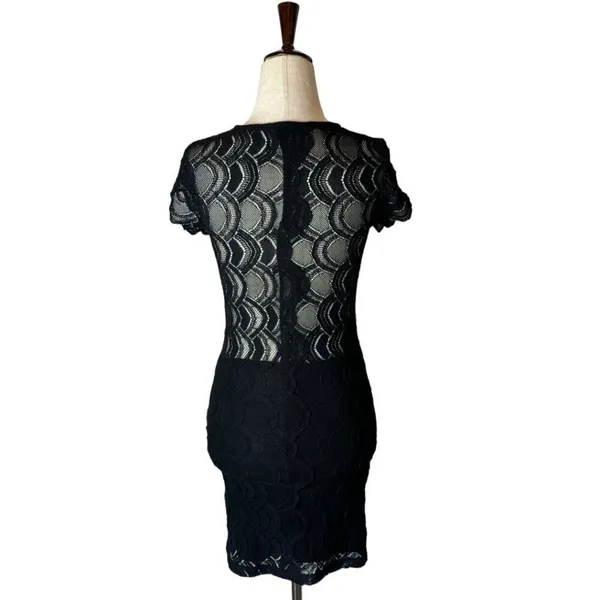 Nightcap Victorian Dress Women XS Black V‎ Neck Short Sleeve Lace Whimsigoth - Image 4
