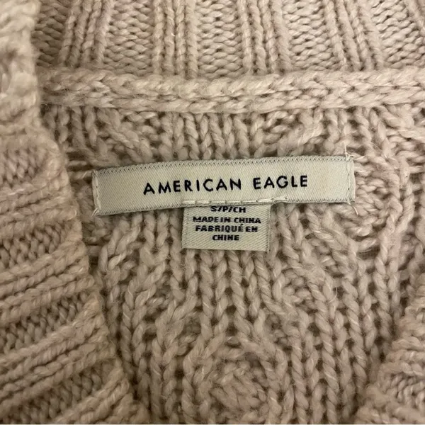 American Eagle Cable Knit Long Sleeve Cropped Sweater, Tan/Beige, Size S, EUC - Image 10