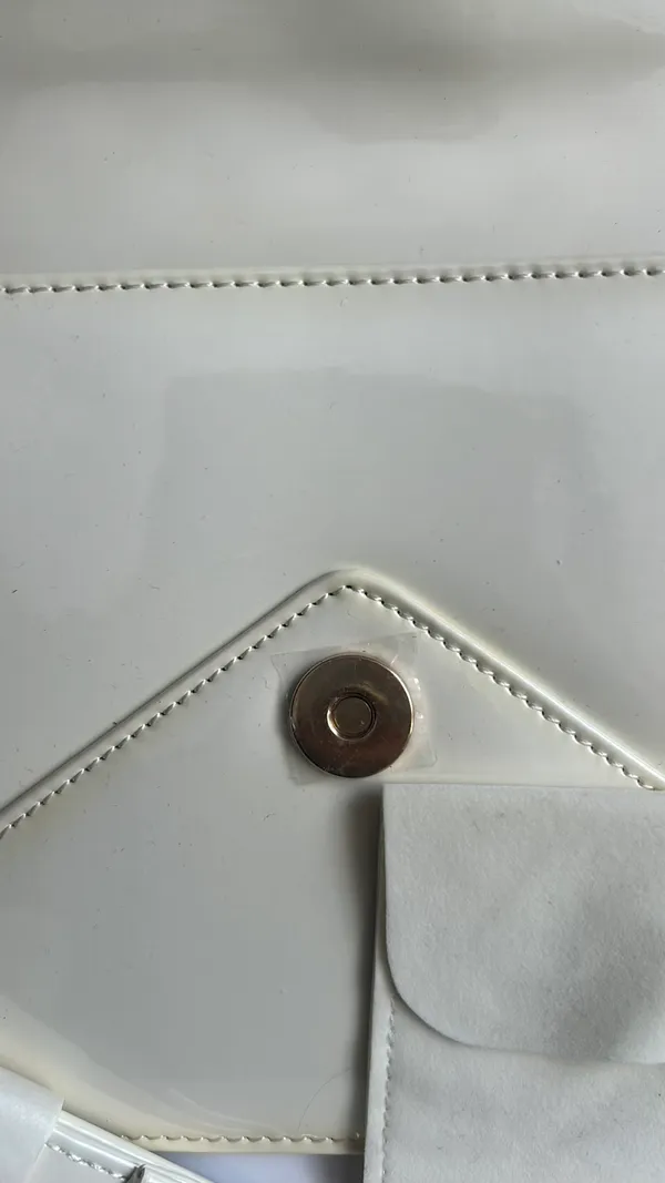 Pandora Cream Clutch With Box - Image 2