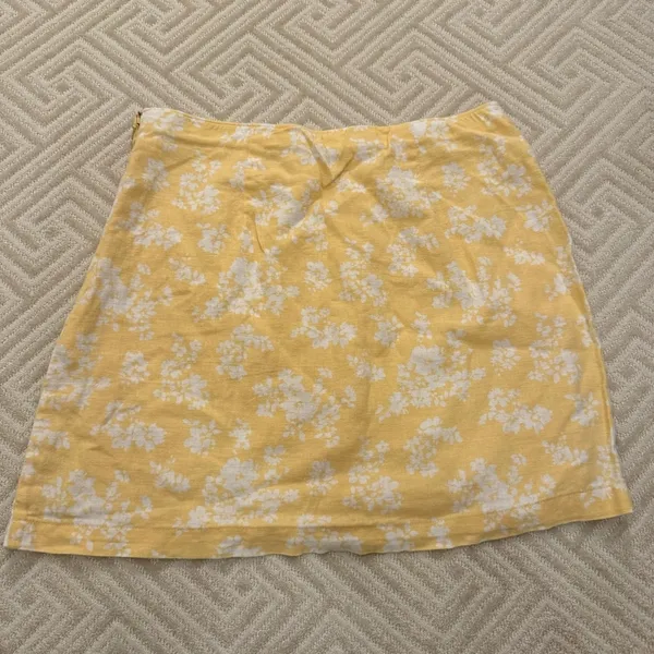 Abercrombie Yellow Floral Linen Skirt - Image 3