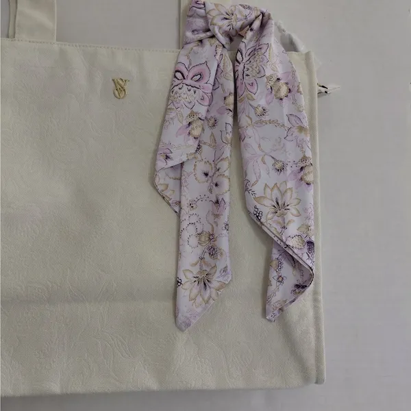 Victoria's Secret Large Ivory Jacquard Shoulder Canvas Tote Bag Work Travel - Image 6