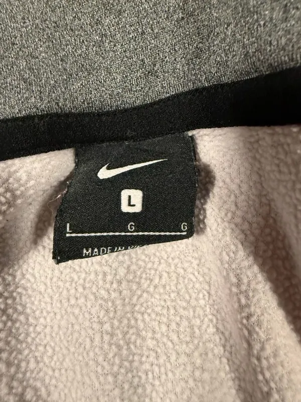 Nike Therma-Fit 1/2 zip cropped Pullover sweatshirt Gray size large - Image 4