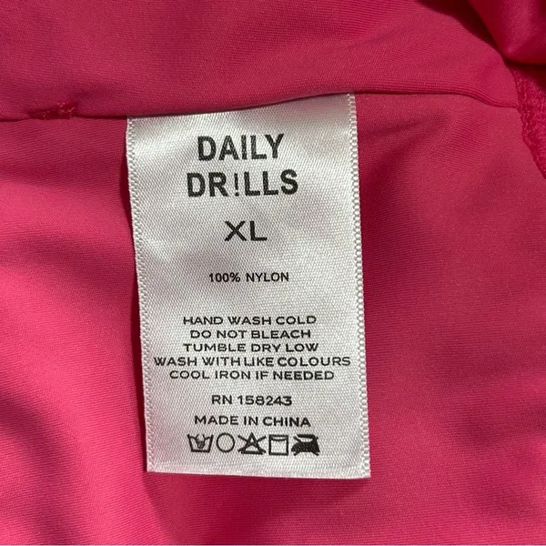 Daily Drills Bubble Crop Top Sports Bra Hot Pink XL Sporty Workout Active Casual - Image 5