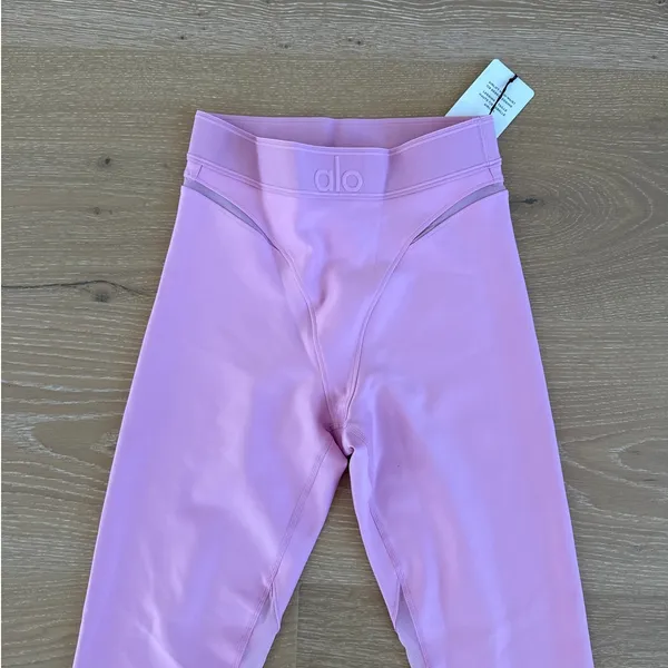 Alo Yoga Airlift High Waist 7/8 Leggings Size XS Candy Heart Pink - Image 2