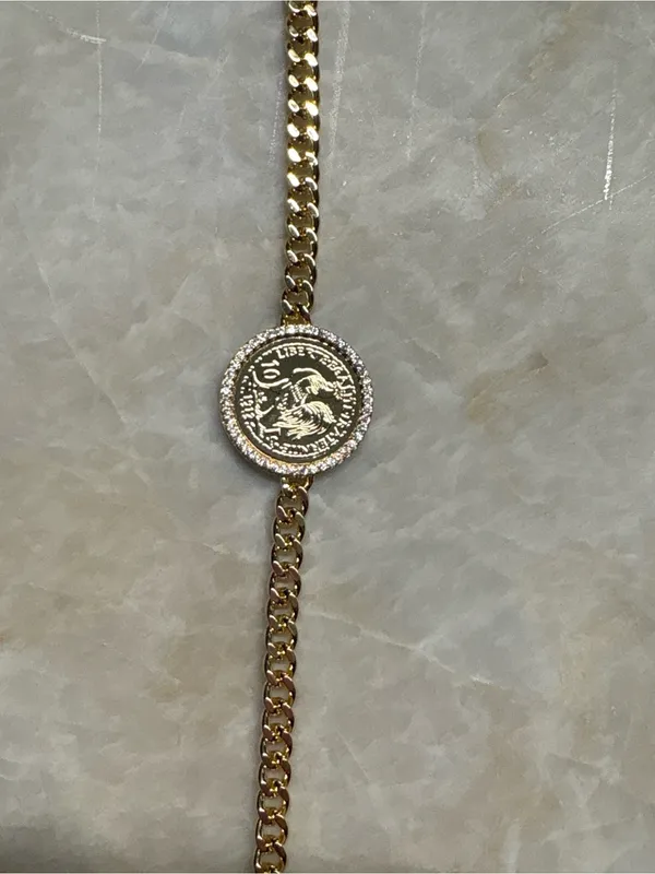 14k Gold filled Coin vintage inspired Link Bracelet - Center Medallion - Image 3