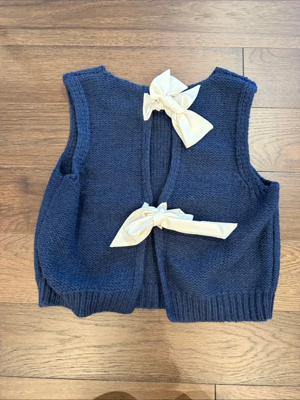 Women’s Navy Knit Sleeveless Sweater Top with Bow Detail Size S/M ? - C67-106 - Image 5