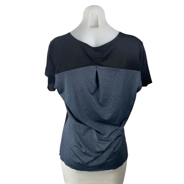 On Running Performance Short Sleeve Yoga Gym Athletic Activewear T-Shirt Top L - Image 4