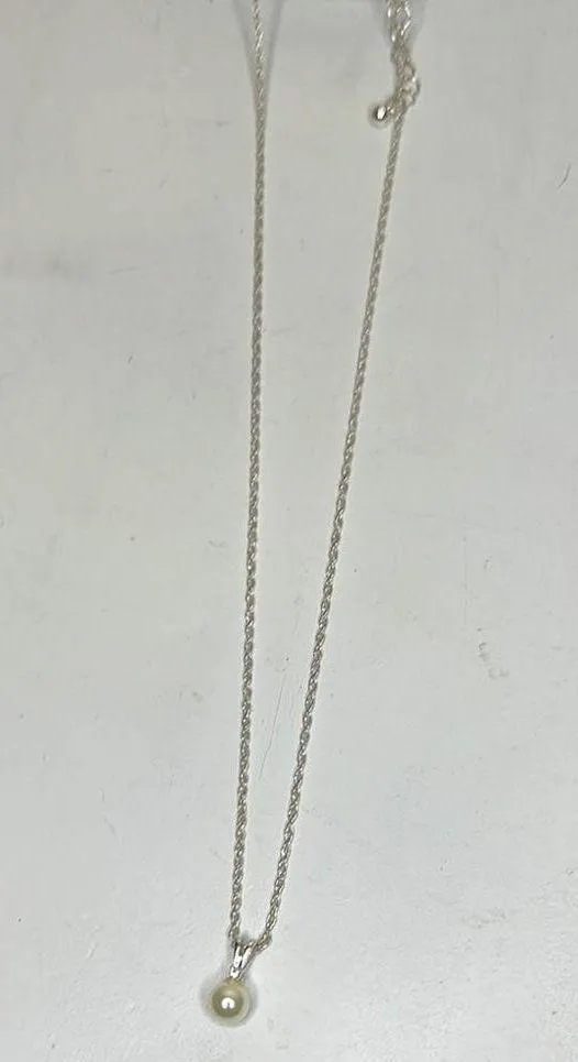 David's Bridal Pearl Necklace and Earrings Set - Image 5