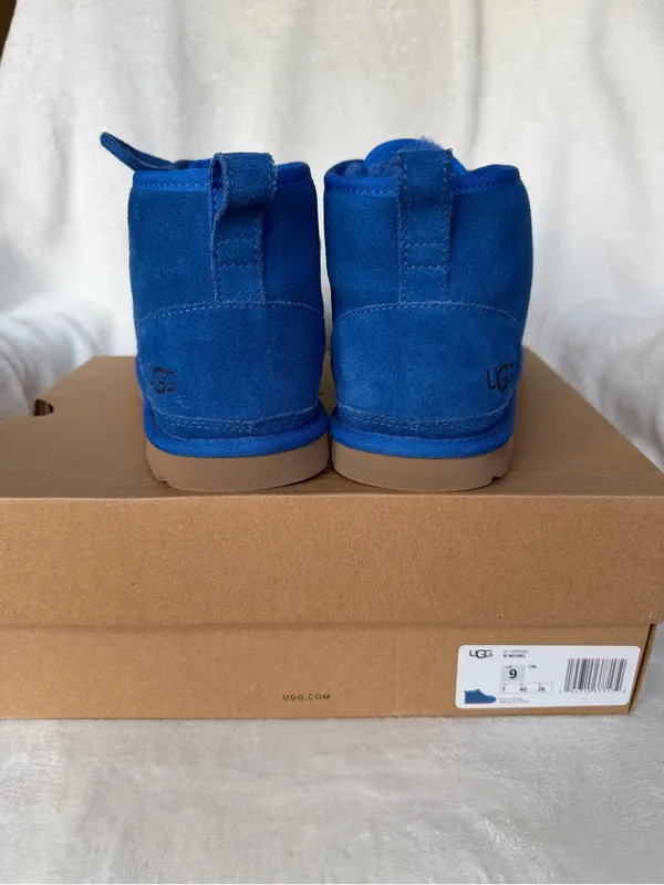 UGG Neumel Women’s Short Suede Boots Cobalt Blue Size 9 - Image 5