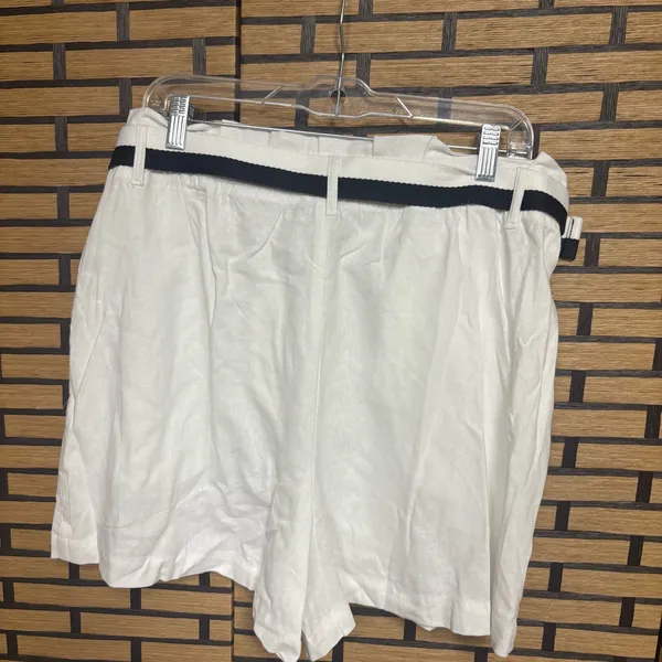 Sofia Vergera White Blend Linen Blend Shorts Size‎ 14 - Image 2
