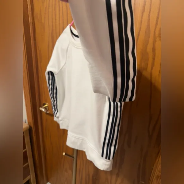 Athleta White 247 Stripe Crewneck Sweatshirt Size Small - Image 8