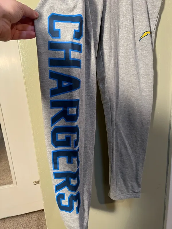 NFL Juniors Collection Women's Size Medium 7/9 Sweatpants Los Angeles Chargers - Image 5
