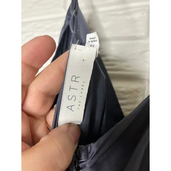 ASTR the label twist front special Occasion dress front slit women's size medium - Image 10