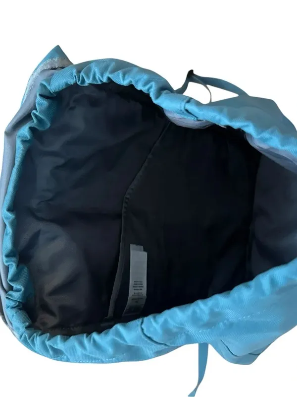 Patagonia Arbor Classic Backpack 25L in teal - Image 5
