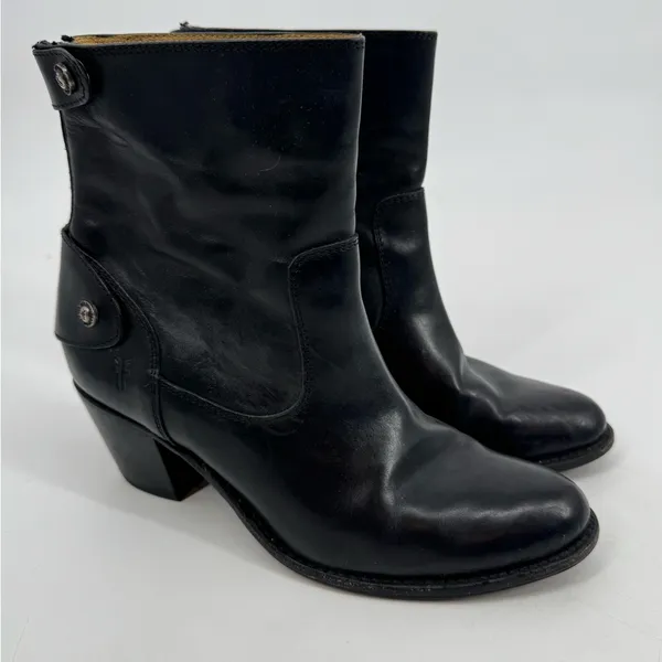 Frye‎ Jackie Zip Short Black Leather Ankle Boots Size 8.5B - Image 2