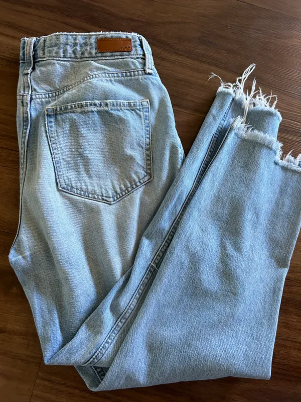 Abercrombie Artist Jeans - Image 2