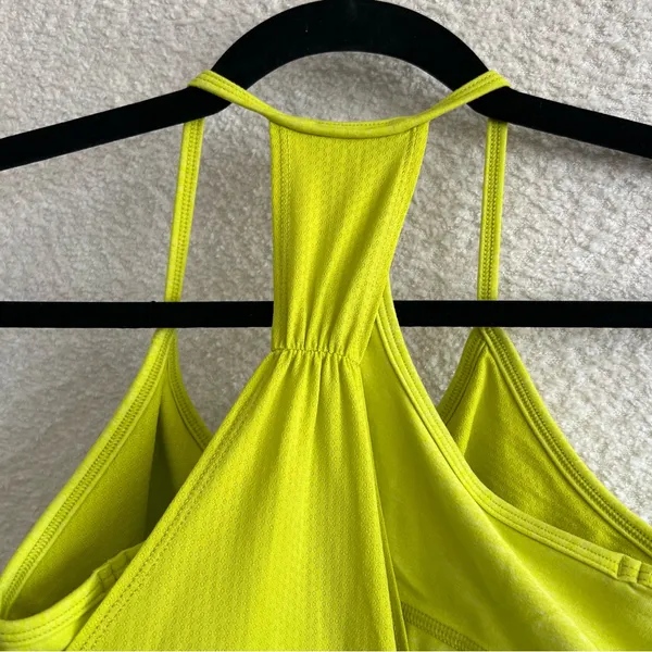 Lululemon Women’s‎ Lime Green No Limits Sports Bra Tank Top Size 8 - Image 12