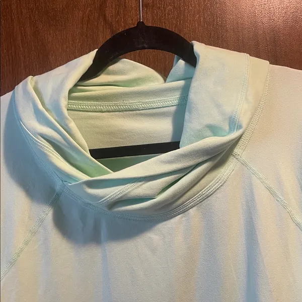 lululemon athletica Light Green Long Sleeve Top - Image 12