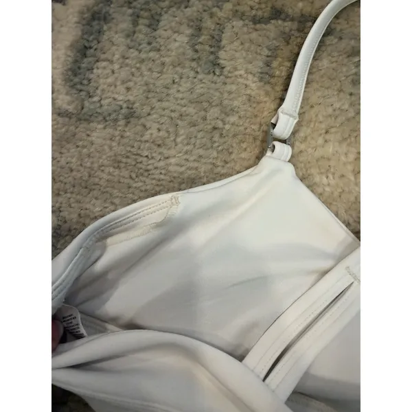 Alo White Sports Bra Women's Sz S - Image 5