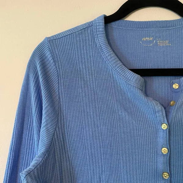 Aerie Blue Waffle Knit Long Sleeve Henley Shirt Loungewear Women's size Large - Image 3