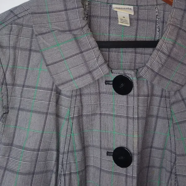 Venezia 18 Black White Fine Plaid Jacket Plus Green - Image 2