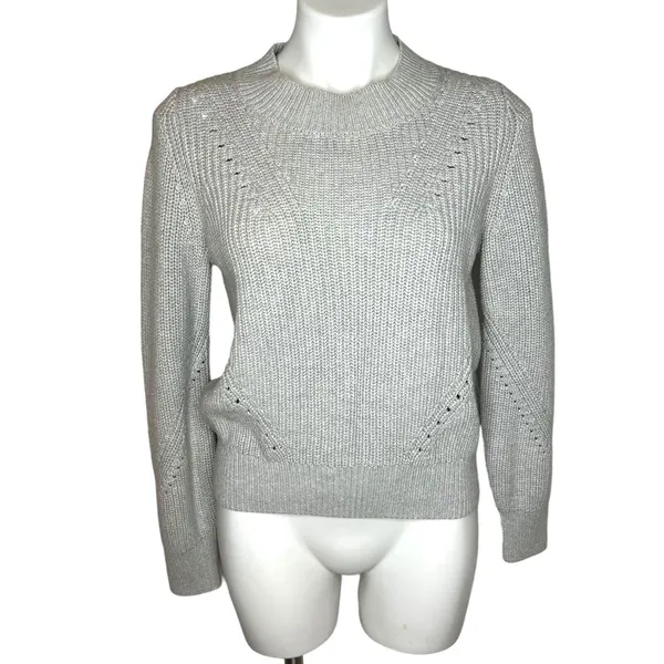 GAP Light Heathered Grey Chunky Knit Pointelle Sweater Women's Size‎ M - Image 2
