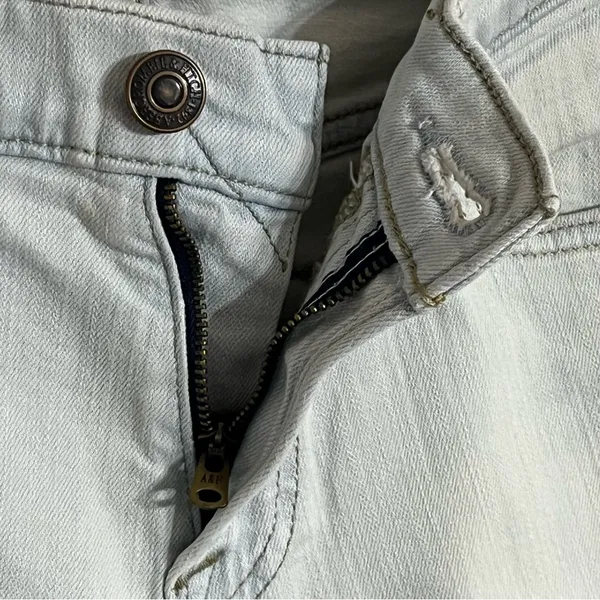 Women's Abercrombie & Fitch‎ Super Skinny Size 28 X 30 White Denim Jeans - Image 7