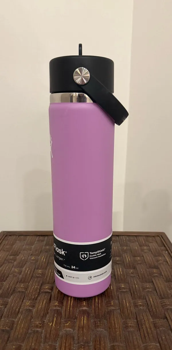 New Hydro Flask Bottle 24oz Purple - Image 3