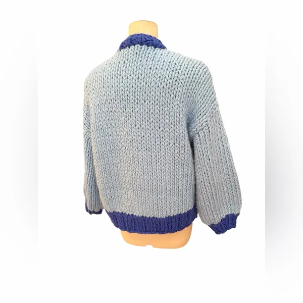 Princess Polly chunky Light Blue and Dark Blue‎ Cardigan size xs/s - Image 4