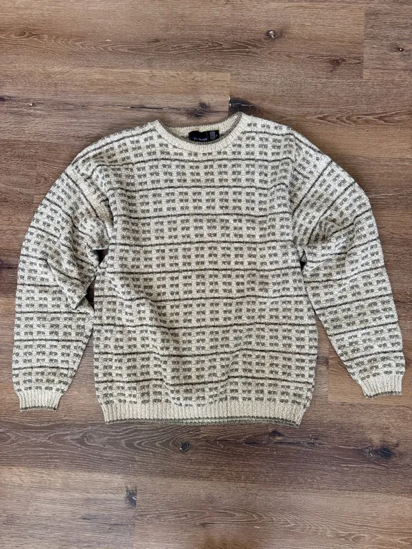 Vintage Bill Blass Tan Crewneck Sweater - Image 2