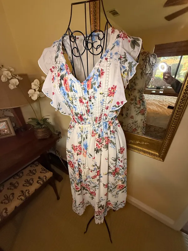 Abercrombie & Fitch Floral Midi Dress with Ruffle Sleeves - Image 6