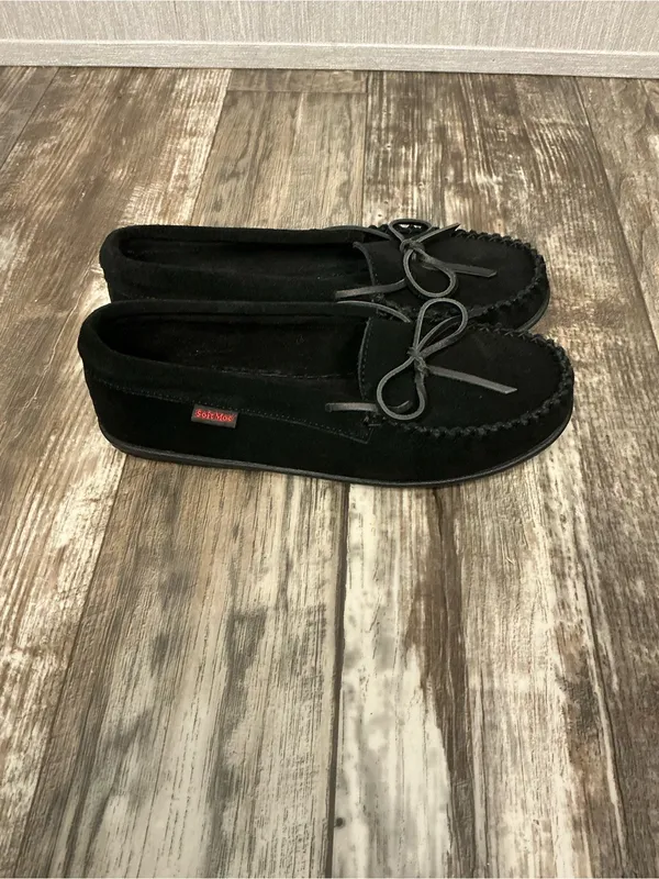 Softmoc Classic Black Faux-Fur Lined Moccasin Flats Size 9 - Image 8