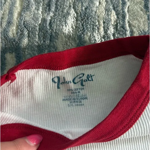 Brandy Melville John Galt 14 Baseball Top - Image 4