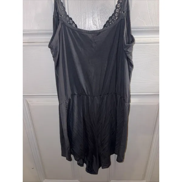 Victoria's Secret Sleeper, Pajama Romper, One Piece Shorts, Size Medium, Gray - Image 5