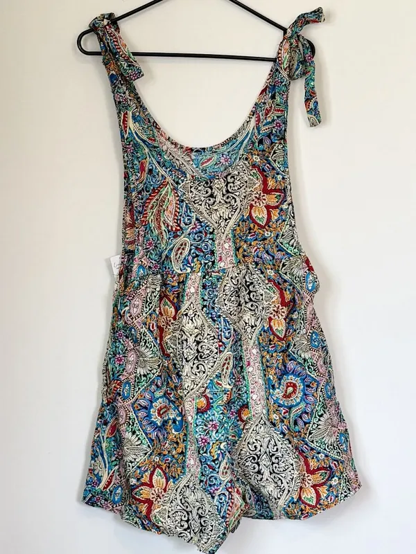 NWT Cupshe Paisley Scoop Neck Tie Shoulder Wide Leg Romper - Size: Large - Image 7