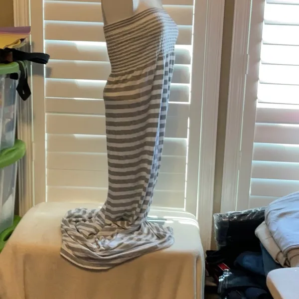 Striped Gray Maxi Dress Size M - Image 3