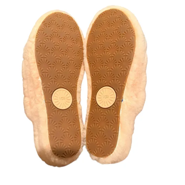 UGG Women's Fluff Yeah Fur Slide Slipper Peach with elastic logo strap Size 11 - Image 6