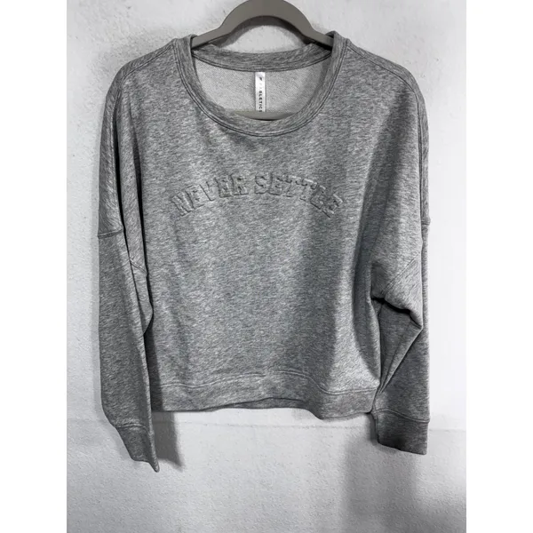 Fabletics Women's Large Gray Sweatshirt Never Settle Graphic Pullover - Image 2