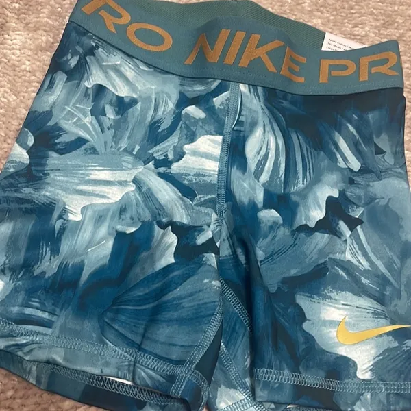 Nike Spandex shorts - Image 2