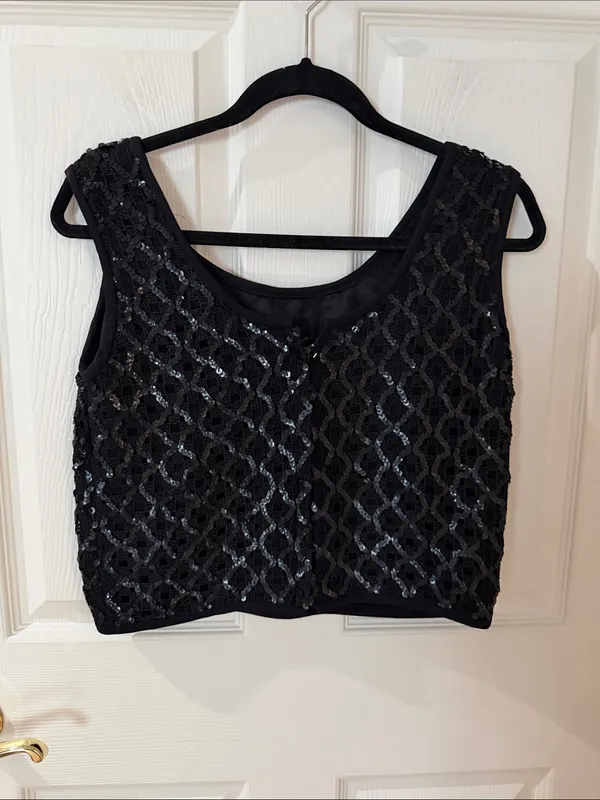 Vintage fashioned by Gregory Black Sequin Sleeveless Crop Top small - Image 2