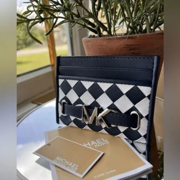 Michael Kors Reed Large Woven MK Card Holder Navy White NWT - Image 2