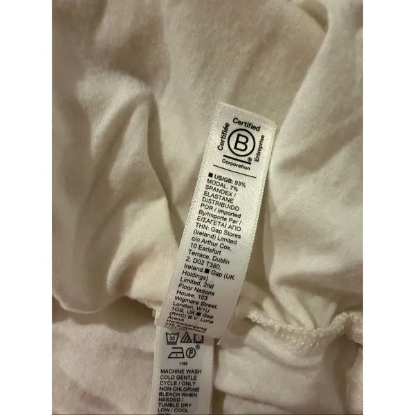 Athleta Modal Weekender Top in White Small - Image 8
