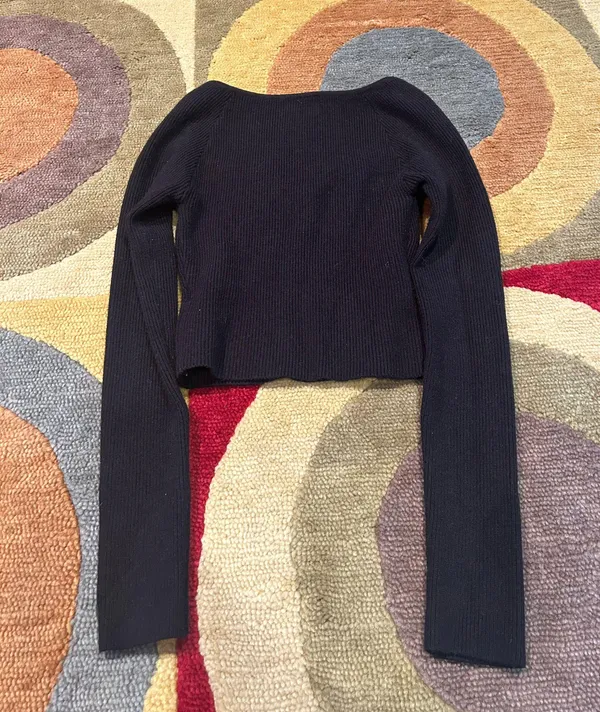 Princess Polly Black Sweater Knit Ribbed Sweetheart Neck Crop Top Size Small - Image 4