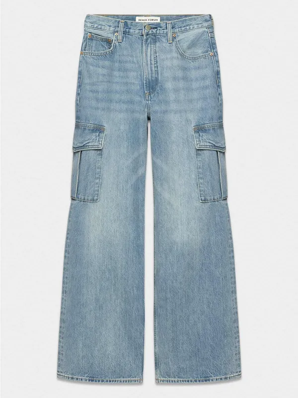 Aritzia denim forum 7 Yrs Bleu Taboo The Farrah Hi-Rise wide Cargo Jean size 25 - Image 2