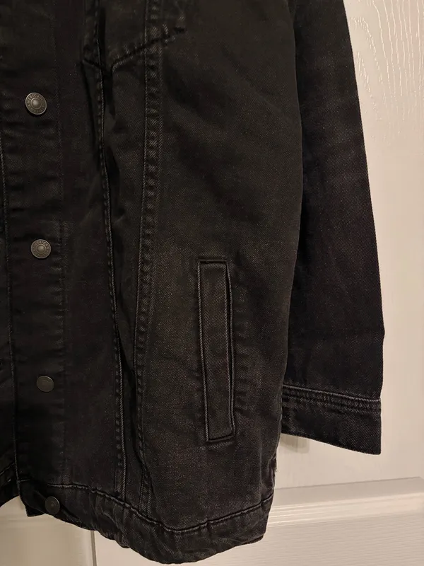 American Eagle Oversized Denim Boyfriend Jacket - Image 2