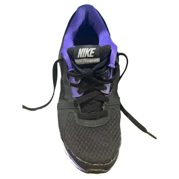 Nike dual fusion ST2 Black and purple athletic sneaker - Image 4